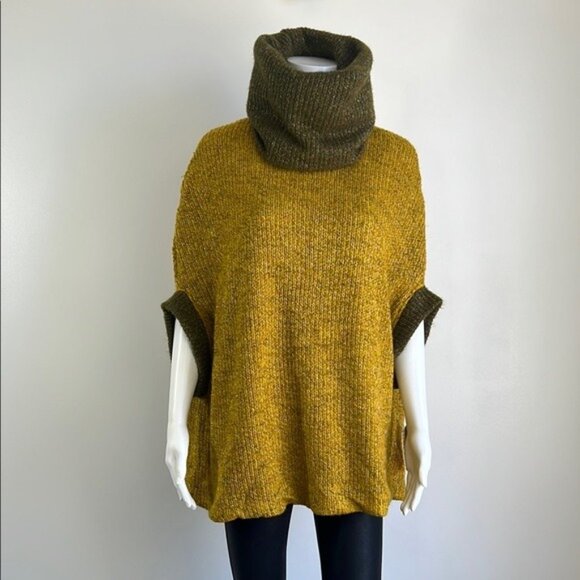 Beata Dirycz Loose Cape Sweater in Mustard - S - Picture 2 of 7